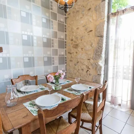 Holiday home Cabernet *